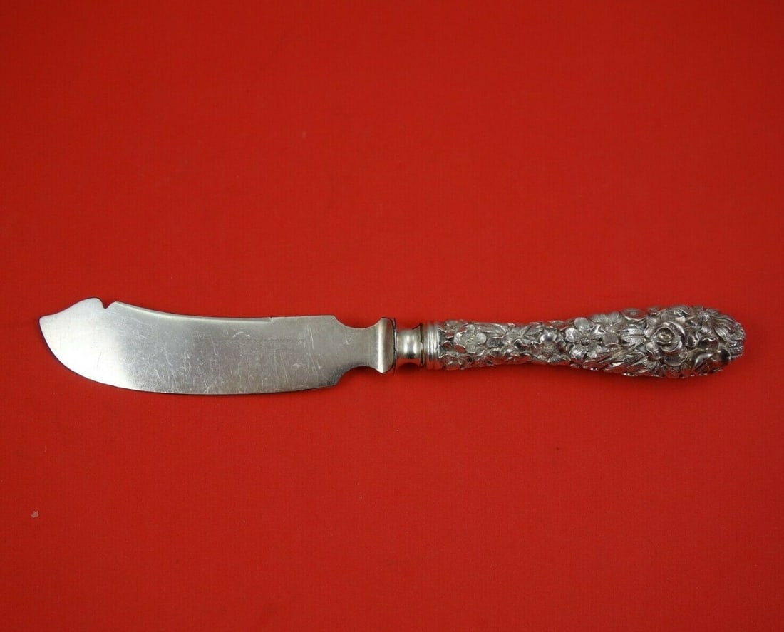 Stieff Princess Sterling Silver Master Butter Knife 7 3/4" Antique: Stieff Princess Sterling Silver Master Butter Knife 7 3/4" Antique This exquisite Master Butter Knife, crafted by Stieff in the renowned Princess pattern, features a sterling silver hollow handle comp