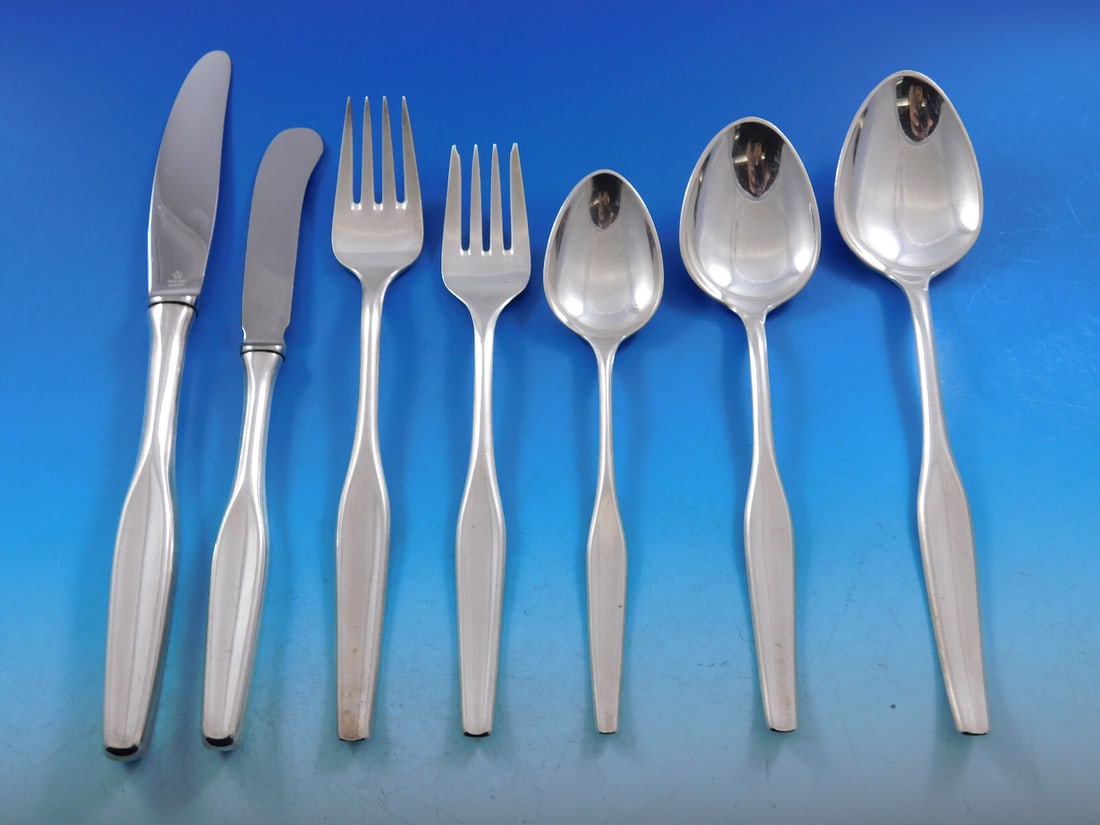 Fogh of Denmark Palace Sterling Silver 88 Piece Flatware Service for 12: Fogh of Denmark Palace Sterling Silver 88 Piece Flatware Service for 12 This is a mid-century modern "Palace" pattern flatware set by Fogh of Denmark, crafted in sterling silver. Designed by the renow
