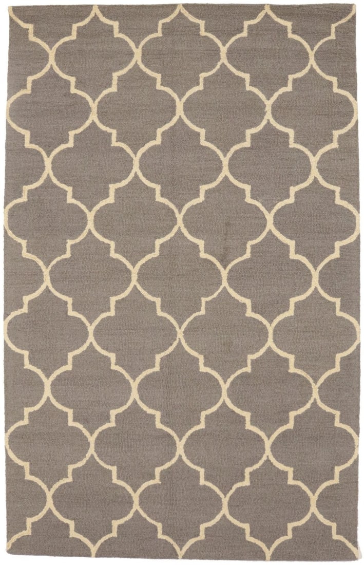 5x8 Hand-Tufted Wool Taupe Trellis Rug Modern Design: 5x8 Hand-Tufted Wool Taupe Trellis Rug Modern Design Enhance your living space with this exquisite hand-tufted taupe trellis rug, perfect for modern decor. This plush area rug measures 5'0" x 8'0" and