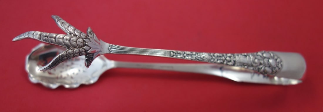 Gorham Medici Old Sterling Silver Ice Tongs 7 3/4 Inch Spoon Claw: Gorham Medici Old Sterling Silver Ice Tongs 7 3/4 Inch Spoon Claw Presenting the exquisite Medici Old ice tongs by Gorham, crafted from high-quality sterling silver. This elegant serving piece feature