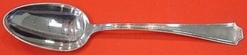 Durgin-Gorham Fairfax Sterling Silver Serving Spoon 8.5 Inch: Durgin-Gorham Fairfax Sterling Silver Serving Spoon 8.5 Inch Enhance your table setting with this elegant Fairfax serving spoon, crafted by Durgin-Gorham. Made from high-quality sterling silver, this 