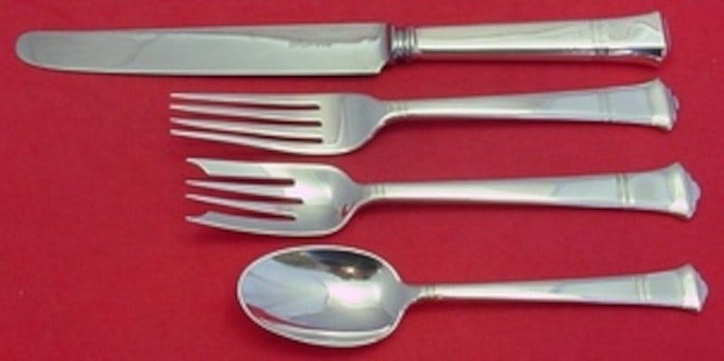 4 Piece Sterling Place Setting Tiffany Co Windham Pattern: 4 Piece Sterling Place Setting Tiffany Co Windham Pattern A 4-piece regular size place setting in the Windham pattern by Tiffany & Co., made of sterling silver. The set is from the 1900-1940 period, w