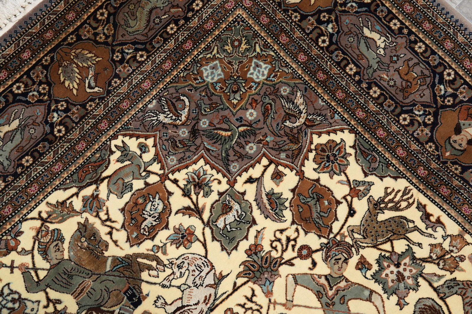 6.8 x 9.7 Authentic Persian Tabriz Hunting Rug 400 KPSI Iran - 5