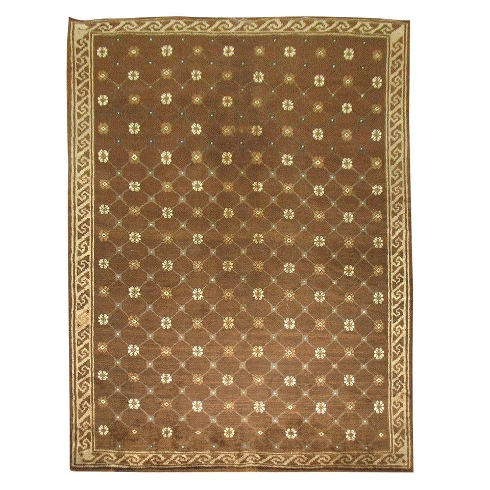 Mid Century Turkish Wool Rug Chocolate Brown 81 x 110: Mid Century Turkish Wool Rug Chocolate Brown 81 x 110 This exquisite vintage Turkish rug boasts a rich chocolate brown background, showcasing a contemporary design that embodies the essence of mid-cen