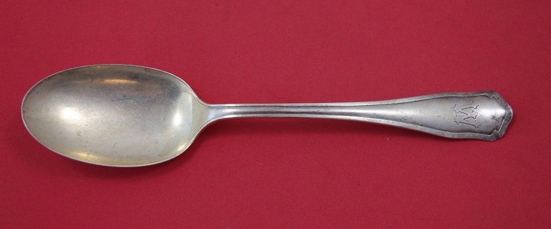 Shreve Dolores Sterling Silver Serving Spoon 8 1/4 in: Shreve Dolores Sterling Silver Serving Spoon 8 1/4 in A sterling silver serving spoon from the Dolores pattern by Shreve. This pre-owned piece dates to the 1900-1940 period and measures 8 1/4 inches. 