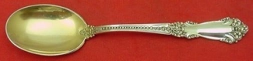 Reed Barton La Marquise sterling ice cream spoon goldwashed 5 1 2 in: Reed Barton La Marquise sterling ice cream spoon goldwashed 5 1 2 in This is a Reed & Barton La Marquise pattern sterling silver ice cream spoon featuring a goldwashed bowl and an ornate handle. Made 