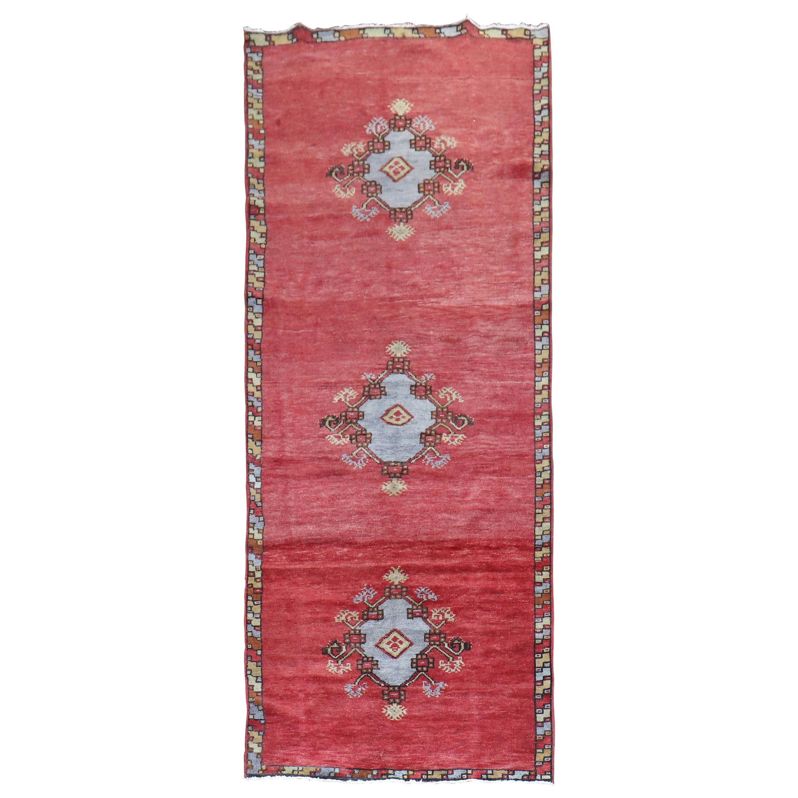 Vintage Turkish Anatolian Runner Red Wool Hand-Woven 1950s Bohemian Style 42 x 106: Vintage Turkish Anatolian Runner Red Wool Hand-Woven 1950s Bohemian Style 42 x 106 This exquisite vintage Turkish Anatolian runner showcases a striking red field adorned with three medallions, embodyi