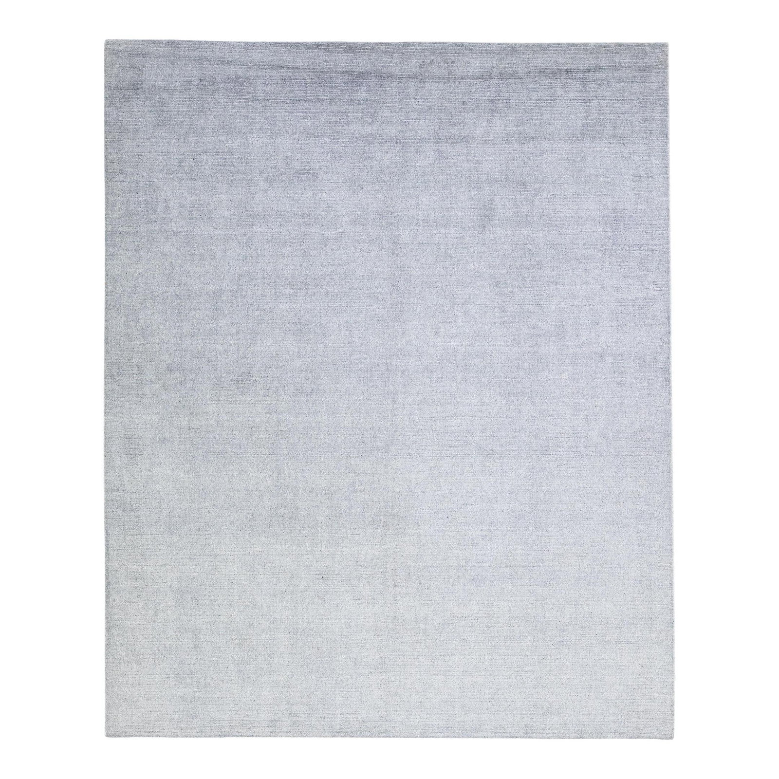 Handmade Contemporary Wool Silk Rug Light Gray 7'11 x 10': Handmade Contemporary Wool Silk Rug Light Gray 7'11 x 10' This meticulously crafted handmade rug is a beautiful blend of silk and wool, featuring a stunning light gray foundation complemented by a sol