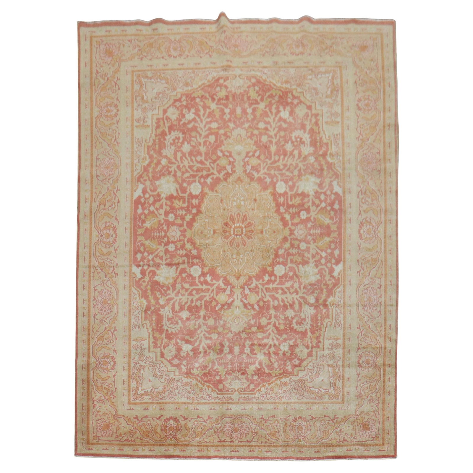 Antique Turkish Sivas Red Gold Rug 1920 Hand-Woven Wool 86 x 116: Antique Turkish Sivas Red Gold Rug 1920 Hand-Woven Wool 86 x 116 This exquisite antique Turkish Sivas rug from the Zabihi Collection showcases a stunning combination of warm colors typical of the earl