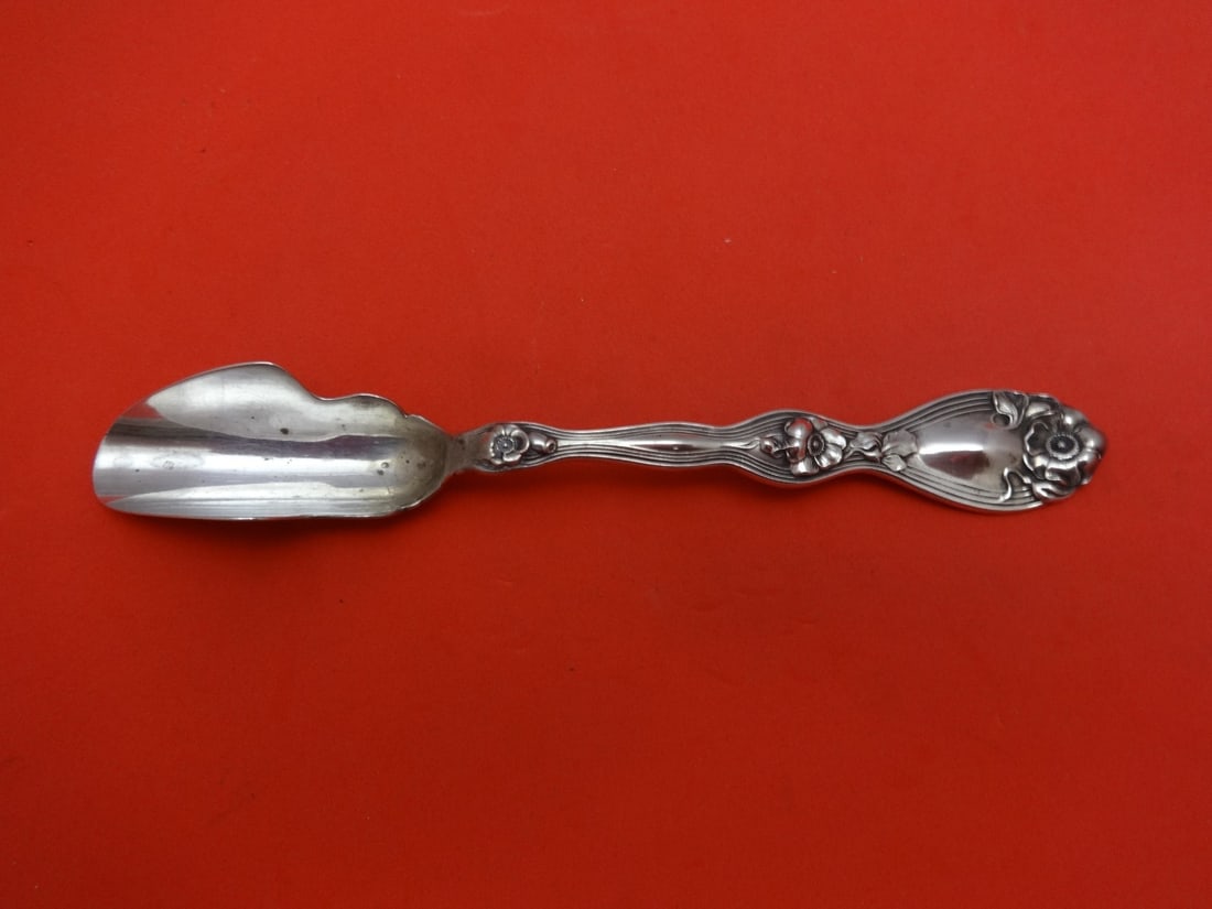 Unger Jonquil Sterling Silver Cheese Scoop 6 Inch Serving Piece: Unger Jonquil Sterling Silver Cheese Scoop 6 Inch Serving Piece This exquisite Jonquil cheese scoop, crafted by Unger, features a beautiful sterling silver design. With an original length of 6 inches,