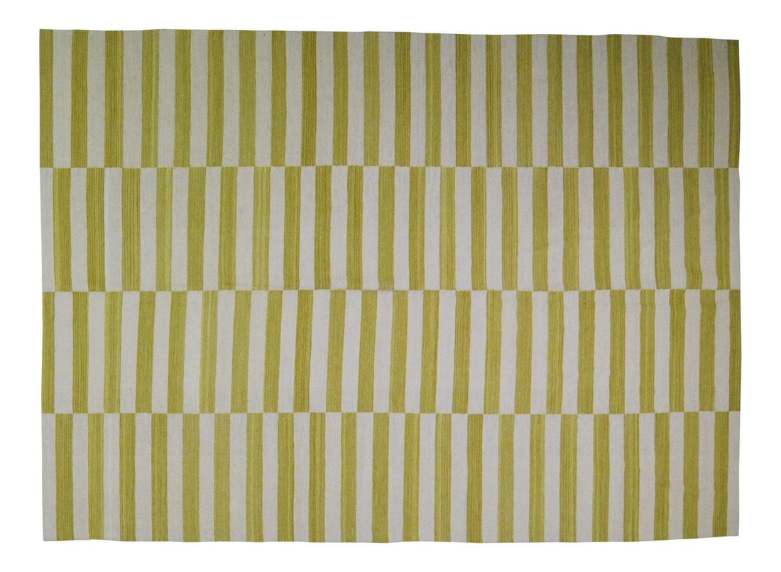 Afghan Maimana Kilim Rug Organic Wool Geometric 6'9" x 9'4": Afghan Maimana Kilim Rug Organic Wool Geometric 6'9" x 9'4" This vintage Afghan Maimana kilim is handwoven with organic wool and features natural colors in a geometric pattern. The kilim showcases tra