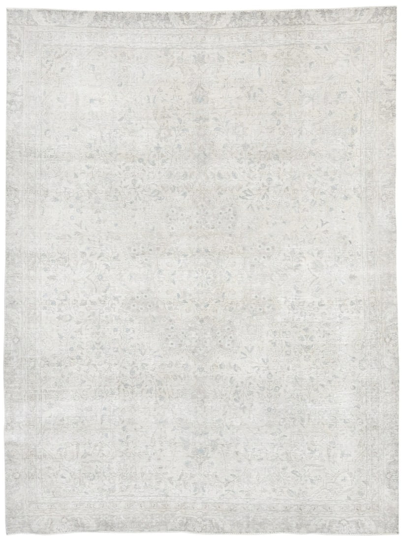 Hand-Knotted Wool Oriental Area Rug 8'3 x 10'11 Vintage Floral Western Asia: Hand-Knotted Wool Oriental Area Rug 8'3 x 10'11 Vintage Floral Western Asia This handmade vintage oriental rug features a distressed floral design in muted tones of beige, cream, brown, and light blue