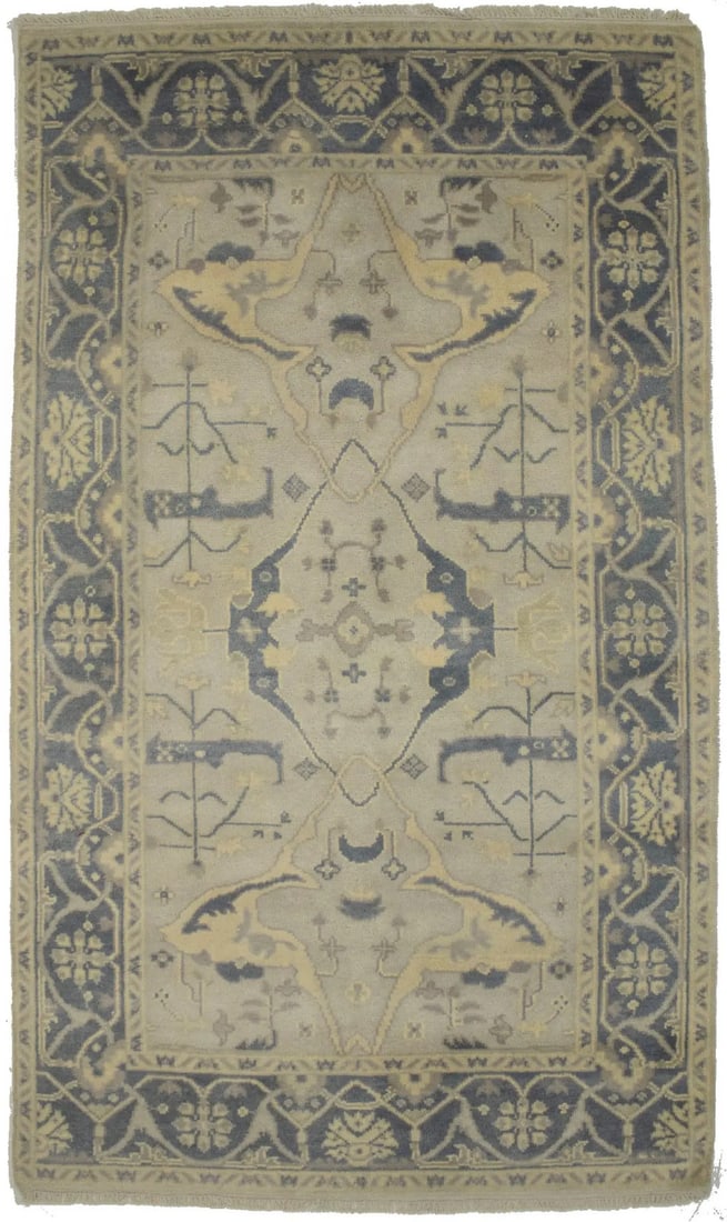 Handmade Floral Oushak Area Rug 8'4 x 4'11 Vintage Wool Knotted: Handmade Floral Oushak Area Rug 8'4 x 4'11 Vintage Wool Knotted This stunning Handmade Floral Design Oushak area rug features a vintage-inspired pattern that adds a touch of elegance to any room. Craf