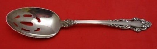 Reed and Barton Grande Renaissance Sterling Slotted Serving Spoon 8 5/8: Reed and Barton Grande Renaissance Sterling Slotted Serving Spoon 8 5/8 Reed & Barton Grande Renaissance sterling silver slotted serving spoon, original pierced design, measuring 8 5/8 in. It is not m
