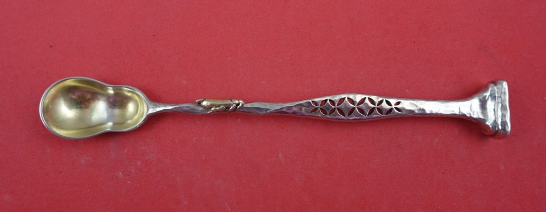 Tiffany Sterling Silver Mint Julep Spoon Muddler 6" Mixed Metals: Tiffany Sterling Silver Mint Julep Spoon Muddler 6" Mixed Metals This exquisite mint julep spoon/muddler from Tiffany & Co. features the distinguished Lap Over Edge Mixed Metals pattern. Crafted from 
