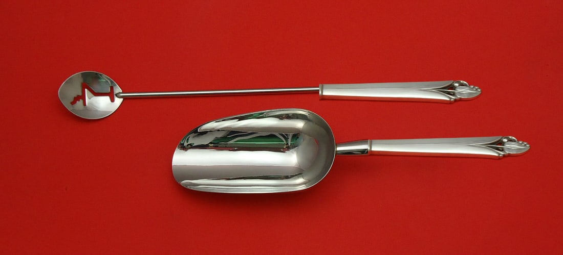 Frank Smith Woodlily Sterling Silver Bar Set 2pc Martini Spoon Ice Scoop: Frank Smith Woodlily Sterling Silver Bar Set 2pc Martini Spoon Ice Scoop This exquisite 2-piece bar set, crafted from sterling silver by Frank Smith, features a custom-made design that combines elegan