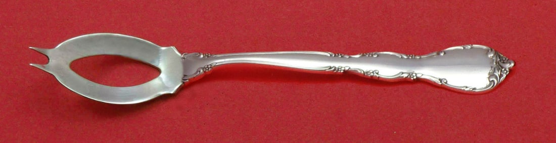 Lunt Mignonette Sterling Silver Custom Olive Serving Spoon 5 3/4" (1 of 1)