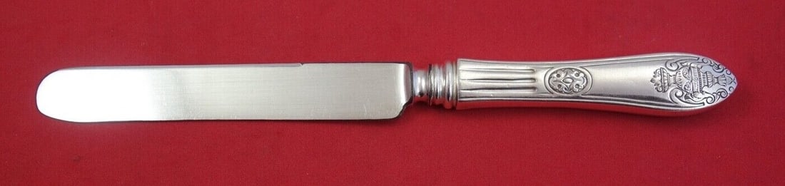 Dominick & Haff Moresque Sterling Silver Knife 8 7/8 inch: Dominick & Haff Moresque Sterling Silver Knife 8 7/8 inch This exquisite knife is a part of the Moresque pattern by Dominick & Haff, crafted from high-quality sterling silver. With a length of 8 7/8 i