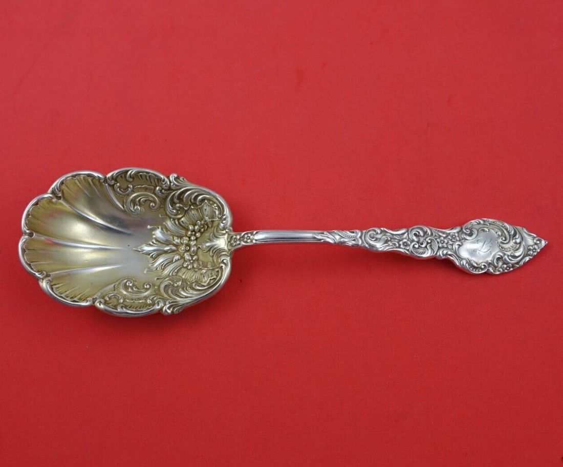 Unger Passaic Sterling Silver Berry Spoon Gold Washed 7 3/4 Inch Serving: Unger Passaic Sterling Silver Berry Spoon Gold Washed 7 3/4 Inch Serving This exquisite serving spoon is part of the Passaic pattern by Unger, crafted from sterling silver and featuring a beautifully 