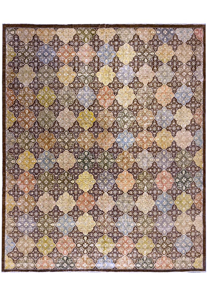 Authentic 1940s Ziglar Large Area Rug 12.10 x 15.7 Natural Wool: Authentic 1940s Ziglar Large Area Rug 12.10 x 15.7 Natural Wool Free continental US Shipping Discover the exquisite charm of the 13' x 16' Transitional Ziglar Large Rug, handcrafted from natural wool 