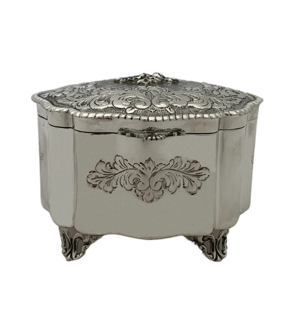 Italian 925 Sterling Silver Floral Leaf Chased Spice Besamim Box (1 of 5)