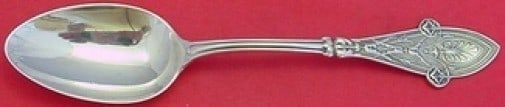 Tiffany & Co. Italian Sterling Silver Place Soup Spoon 7 1/8": Tiffany & Co. Italian Sterling Silver Place Soup Spoon 7 1/8" Enhance your dining experience with this exquisite Italian by Tiffany & Co. Sterling Silver Place Soup Spoon, measuring 7 1/8 inches. Craf