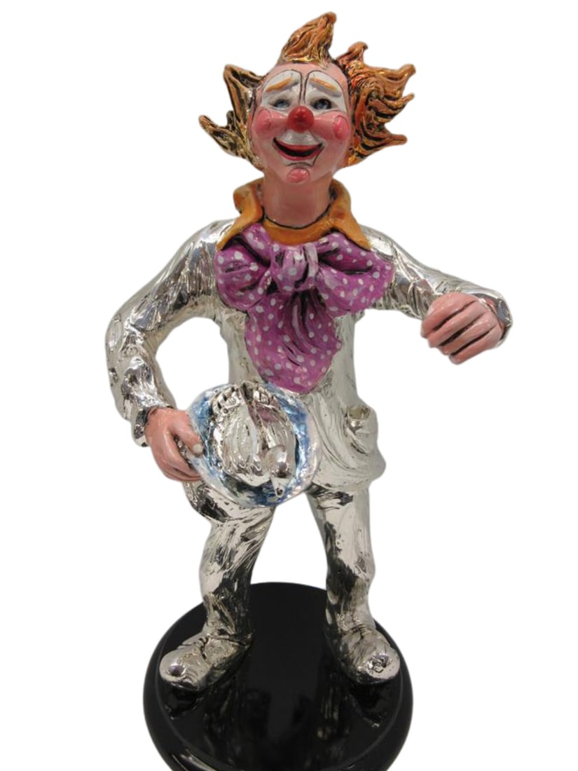 Handmade Italian Silver Plated Clown Duck Figurine 18.75 Inches: Handmade Italian Silver Plated Clown Duck Figurine 18.75 Inches This exquisite handmade figurine showcases a charming magician clown with a duck design, beautifully crafted from fine Italian silver pl