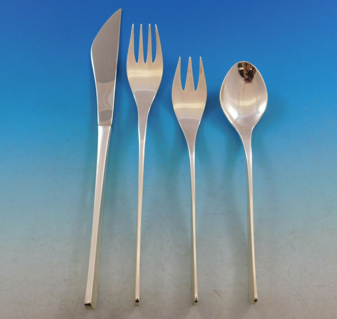 Mid-Century Modern International Sterling Silver Vision Flatware Set 24 Pieces: Mid-Century Modern International Sterling Silver Vision Flatware Set 24 Pieces Elevate your dining experience with this exquisite 24-piece sterling silver flatware set from the renowned Vision pattern