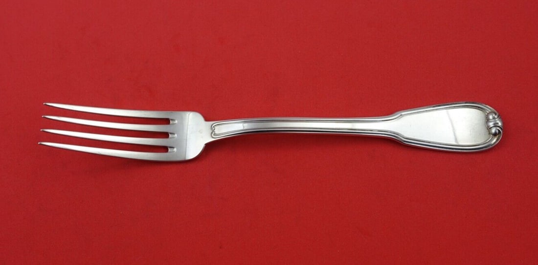 Buccellati Lucrezia Sterling Silver Salad Dessert Fork 6 7/8": Buccellati Lucrezia Sterling Silver Salad Dessert Fork 6 7/8" Experience elegance with the Lucrezia by Buccellati Sterling Silver Salad/Dessert Fork. This exquisite fork, measuring 6 7/8", features th