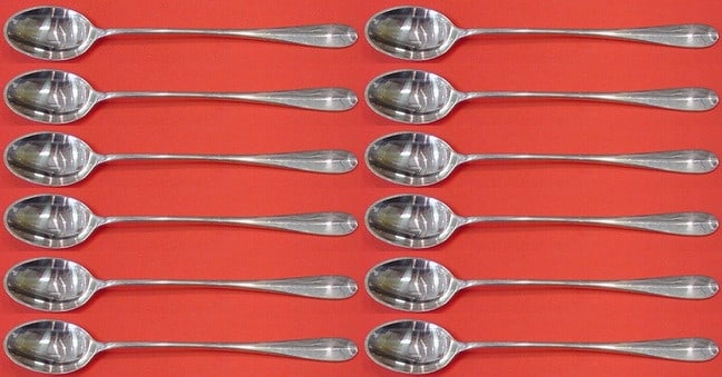 Stieff Queen Anne Williamsburg Sterling Silver Iced Tea Spoon Set of 12 7 in: Stieff Queen Anne Williamsburg Sterling Silver Iced Tea Spoon Set of 12 7 in This exquisite set includes 12 iced tea spoons, each measuring 7 inches, crafted in the elegant Queen Anne Williamsburg pat