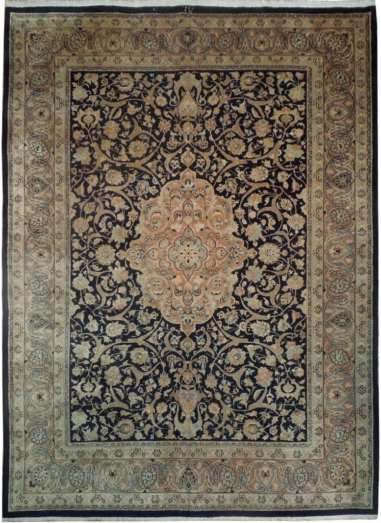 Signed Persian Tabriz Rug 8'3 x 11'1 Semi-Antique: Signed Persian Tabriz Rug 8'3 x 11'1 Semi-Antique Free continental US Shipping This exquisite semi-antique Persian Tabriz rug measures 8.3 x 11.1 feet, showcasing intricate designs and craftsmanship c