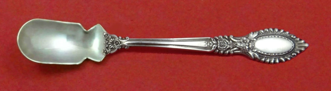 Sterling Silver Horseradish Scoop Reed & Barton Guildhall 5 3/4: Sterling Silver Horseradish Scoop Reed & Barton Guildhall 5 3/4 This is a custom-made horseradish scoop crafted in the Guildhall pattern by Reed & Barton. Made from sterling silver, this serving piece
