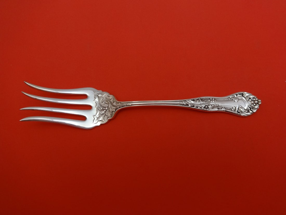 Holly Pattern Cold Meat Fork by EHH Smith National Silverplate 7 3/4": Holly Pattern Cold Meat Fork by EHH Smith National Silverplate 7 3/4" This elegant cold meat fork features a classic design in the "Holly" pattern by EHH Smith and National. Crafted from high-quality 