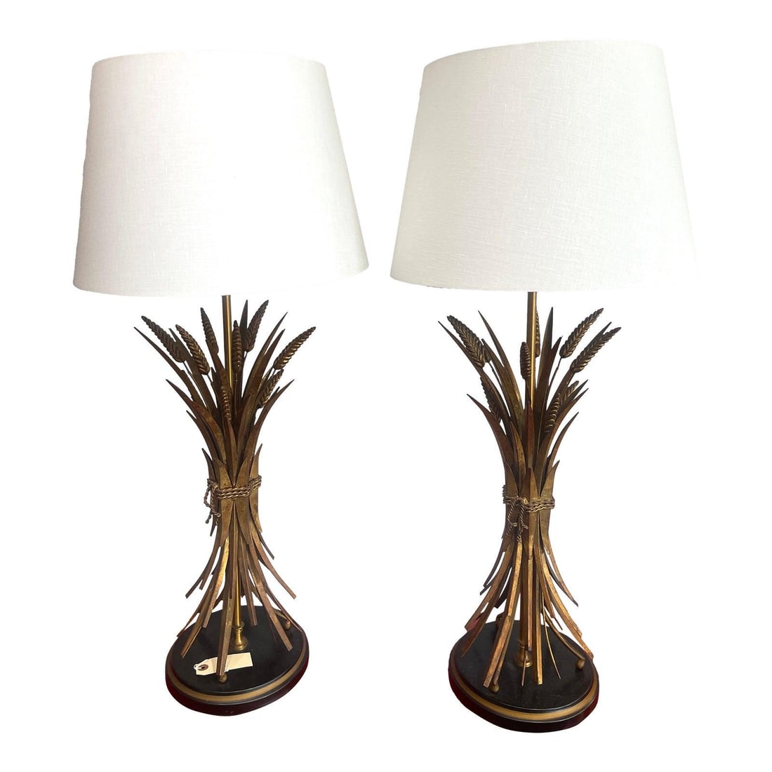 Set of Two 1960s Italian Wheat Motif Gold Gilt Metal Table Lamps: Set of Two 1960s Italian Wheat Motif Gold Gilt Metal Table Lamps This pair of Italian Sheaf of Wheat table lamps from the 1960s features gold gilt metal sheaf of wheat designs over a red base, with th