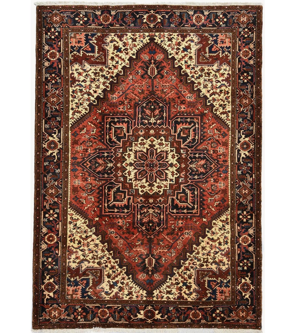 Hand-Knotted Wool Geometric Serapi Heriz Rug 6'10 x 9'9 Vintage Western Asia: Hand-Knotted Wool Geometric Serapi Heriz Rug 6'10 x 9'9 Vintage Western Asia This vintage Serapi Heriz Oriental rug features a striking geometric pattern in shades of red, dark purple-navy, cream, blu