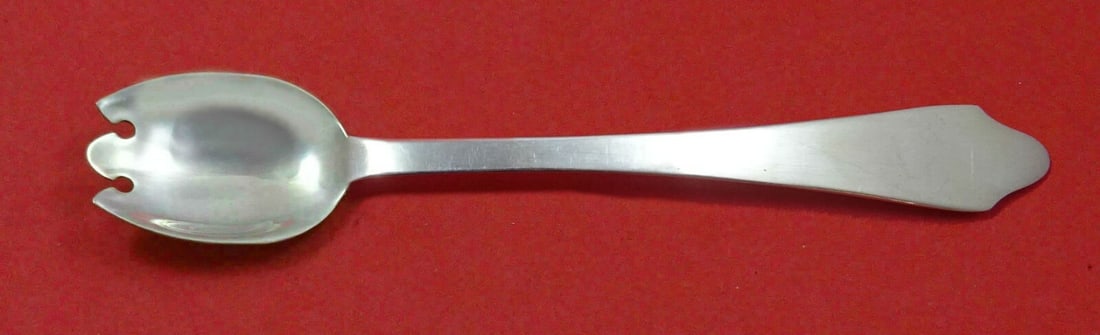 Tiffany & Co Clinton Sterling Silver Dessert Fork Custom 6 Inch: Tiffany & Co Clinton Sterling Silver Dessert Fork Custom 6 Inch Indulge in a touch of elegance with this exquisite Sterling Silver Ice Cream Dessert Fork from the renowned Clinton pattern by Tiffany &