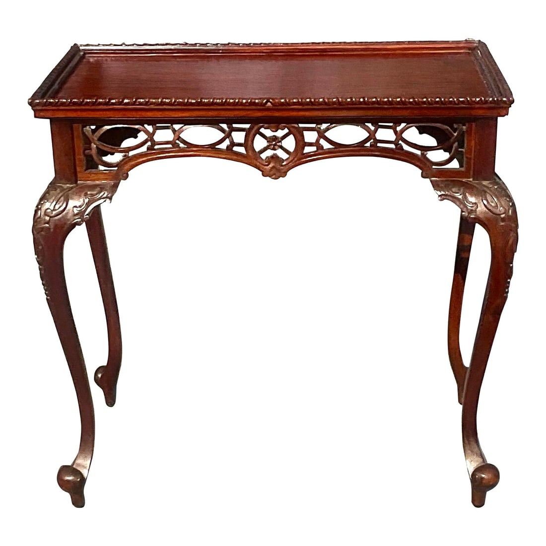 Vintage Regency Wood Tea Table with Carved Cabriolet Legs: Vintage Regency Wood Tea Table with Carved Cabriolet Legs This exquisite vintage Regency tea table showcases beautiful hand-carved Cabriolet legs and intricate open fretwork detailing on the apron. Ac