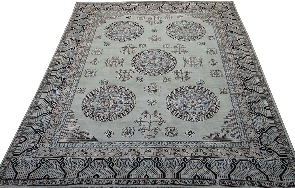 Handmade Vegetable Dyed Chobi Peshawar Rug 9'4" x 11'9": Handmade Vegetable Dyed Chobi Peshawar Rug 9'4" x 11'9" Free continental US Shipping Enhance your living space with this exquisite handmade vegetable dyed Chobi Peshawar rug. Measuring 9' 4" x 11' 9",
