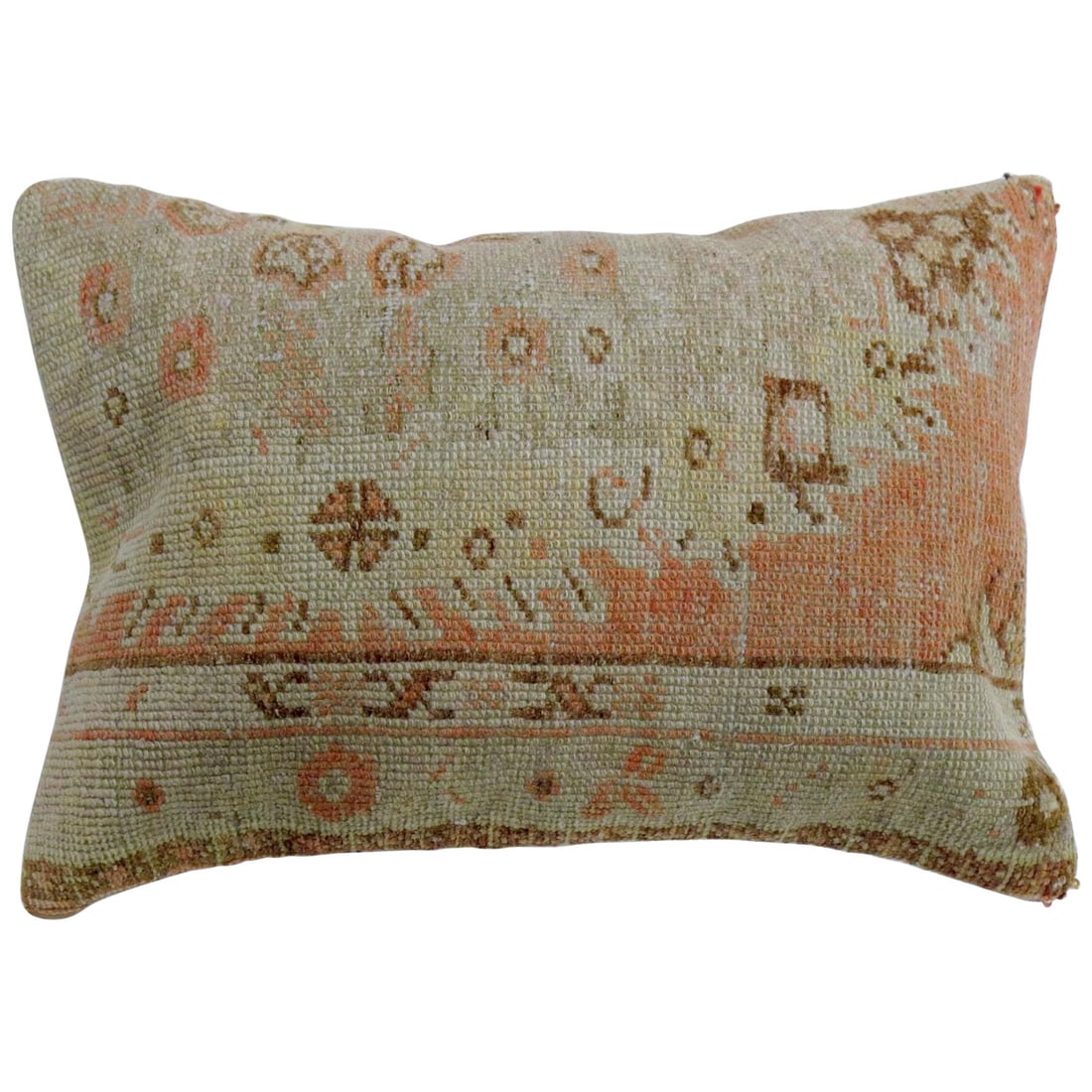 Oushak Rug Pillow 16 x 24 Orange Peel Tone: Oushak Rug Pillow 16 x 24 Orange Peel Tone This large decorative pillow is crafted from a 20th century Turkish Oushak rug in an orange peel tone, featuring a traditional medallion and vintage-inspired