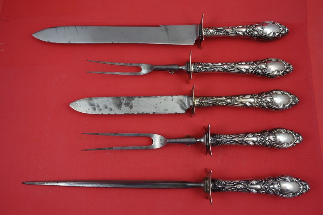 Gorham Virginiana Sterling Silver 5pc Roast Carving Set: Gorham Virginiana Sterling Silver 5pc Roast Carving Set This exquisite 5-piece roast carving set, designed in the elegant Virginiana pattern by Gorham, features a stunning combination of sterling silv