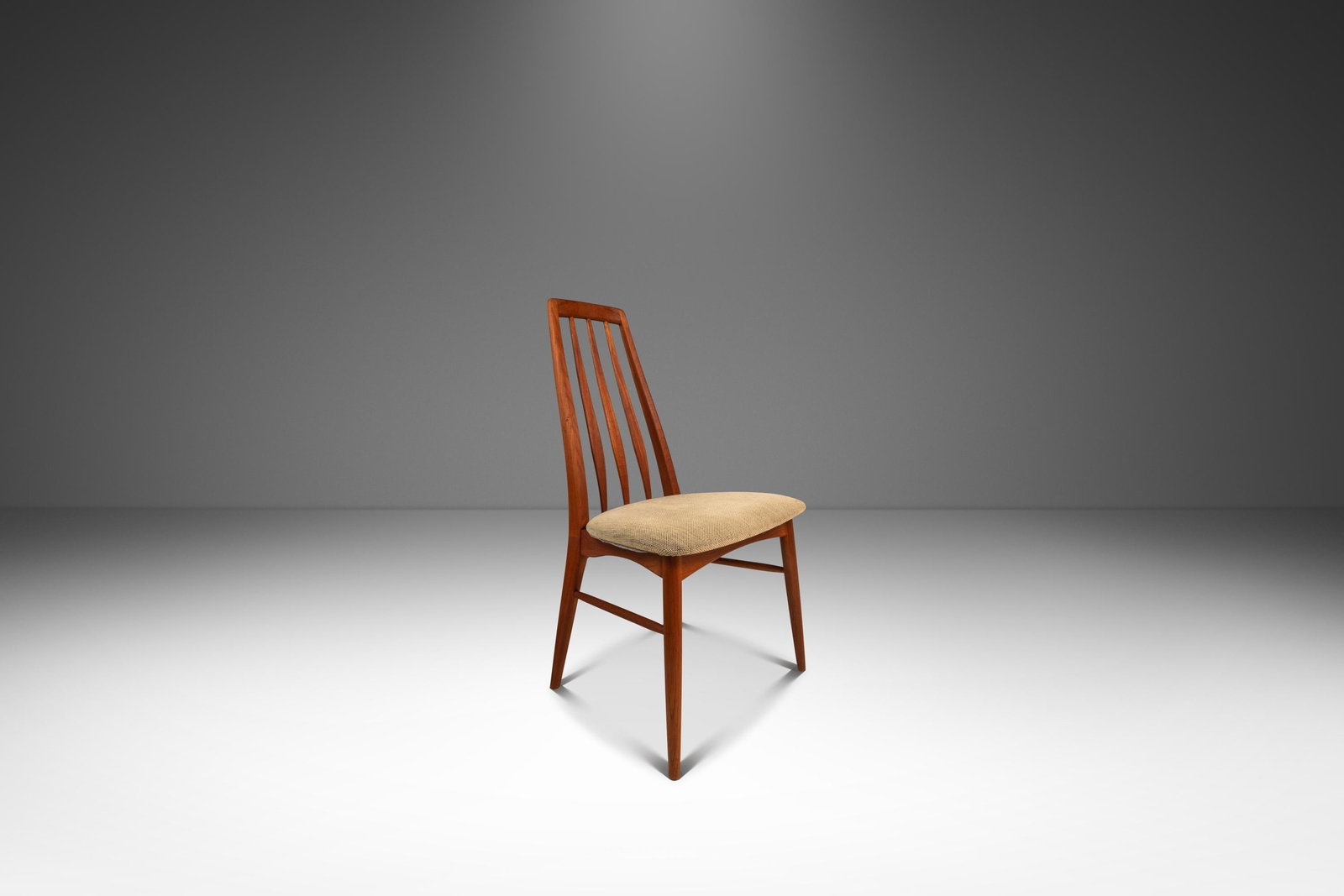 Danish Mid-Century Modern Eva Dining Chair by Niels Koefoed in Teak: Danish Mid-Century Modern Eva Dining Chair by Niels Koefoed in Teak Introducing the iconic "Eva" dining chair, a masterpiece designed by Niels Koefoed for Koefoeds Hornslet, crafted in Denmark during 