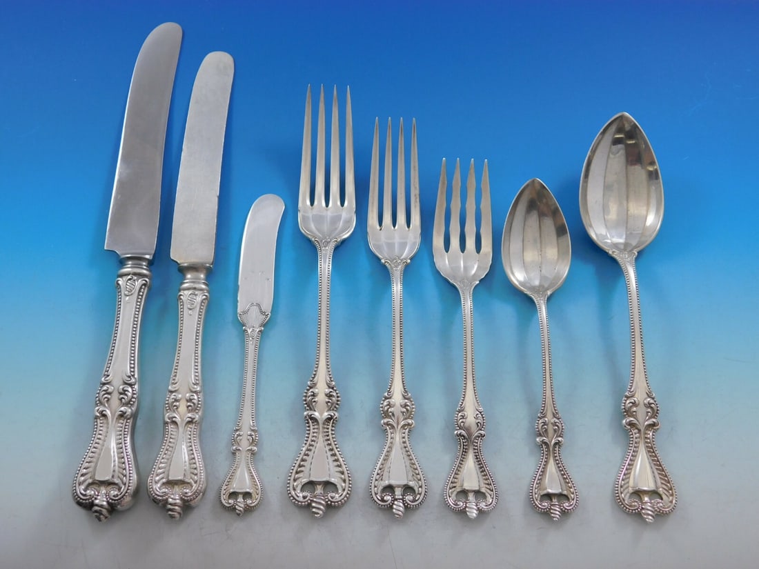 Towle Old Colonial Sterling Silver 70 Piece Flatware Service for 8: Towle Old Colonial Sterling Silver 70 Piece Flatware Service for 8 This Towle Old Colonial sterling silver flatware set features 70 pieces, elegantly crafted with lavish decoration and graceful beaded