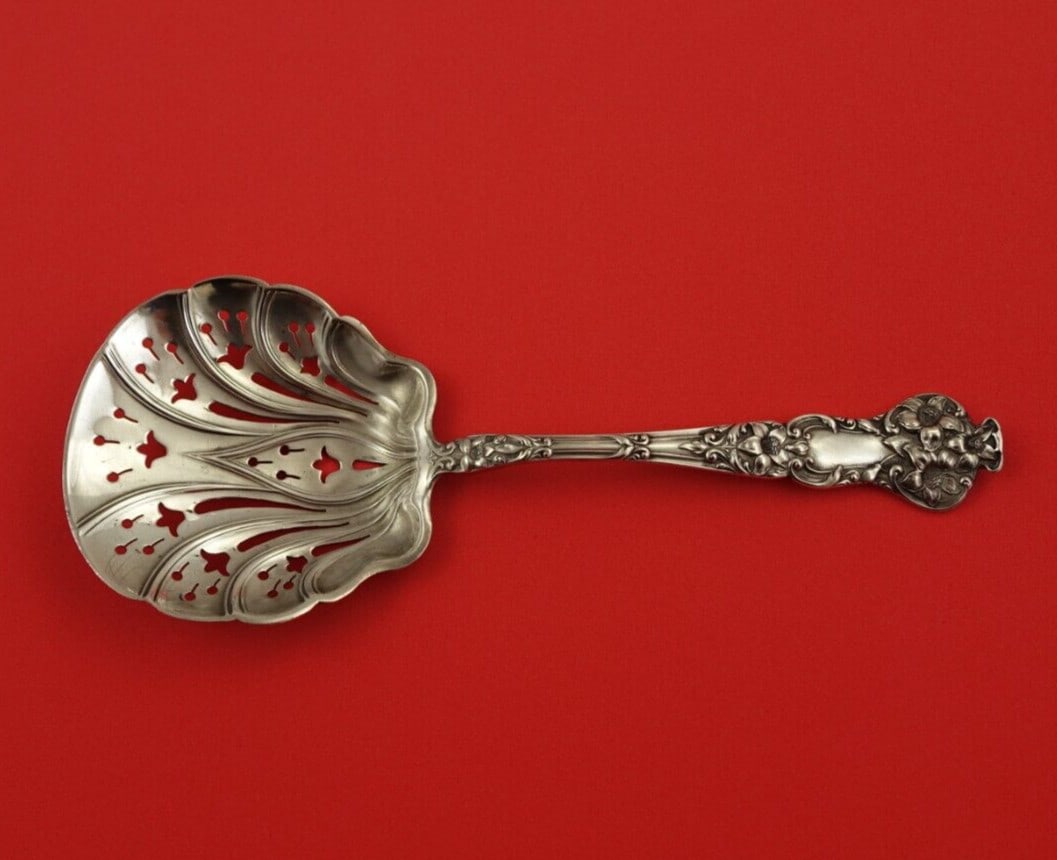 Watson Sterling Silver Bridal Flower Cucumber Server 6 3/8" Heirloom: Watson Sterling Silver Bridal Flower Cucumber Server 6 3/8" Heirloom This exquisite cucumber server from Watson showcases the elegant Bridal Flower pattern, crafted from high-quality sterling silver. 