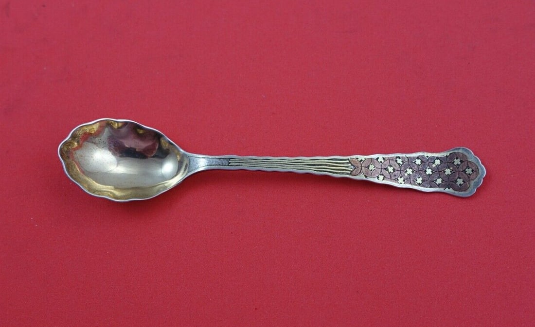 Tiffany & Co. Lap Over Edge Mixed Metals Sterling Silver Demitasse Spoon 4 3/8": Tiffany & Co. Lap Over Edge Mixed Metals Sterling Silver Demitasse Spoon 4 3/8" This exquisite demitasse spoon is a stunning example of Tiffany & Co.'s craftsmanship from the late 19th century. The sp