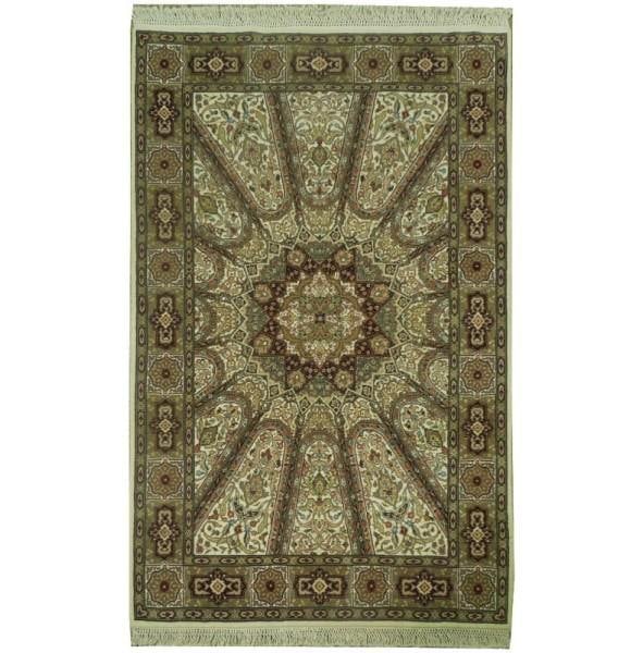 4 x 6.2 Feet Handmade Wool Silk Rug Esfahan Design: 4 x 6.2 Feet Handmade Wool Silk Rug Esfahan Design Free continental US Shipping Discover the elegance of this fine quality handmade rug, crafted from a luxurious blend of wool and silk. Measuring 4 x 