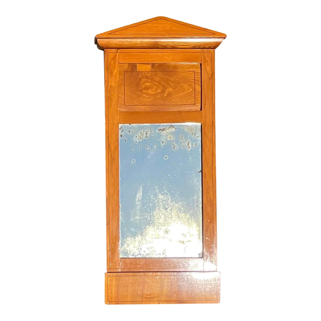 Charming Vintage Boho Petite Pediment Mirror American Craftsmanship: Charming Vintage Boho Petite Pediment Mirror American Craftsmanship Elevate your space with the Vintage Boho Petite Pediment Mirror, an exquisite blend of eclectic bohemian style and classic craftsman