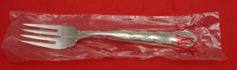 Kirk Cheryl Sterling Silver Salad Fork 7 Inch New Flatware: Kirk Cheryl Sterling Silver Salad Fork 7 Inch New Flatware This elegant salad fork from the Cheryl pattern by Kirk is crafted from high-quality sterling silver, measuring 7 inches in length. It is in 