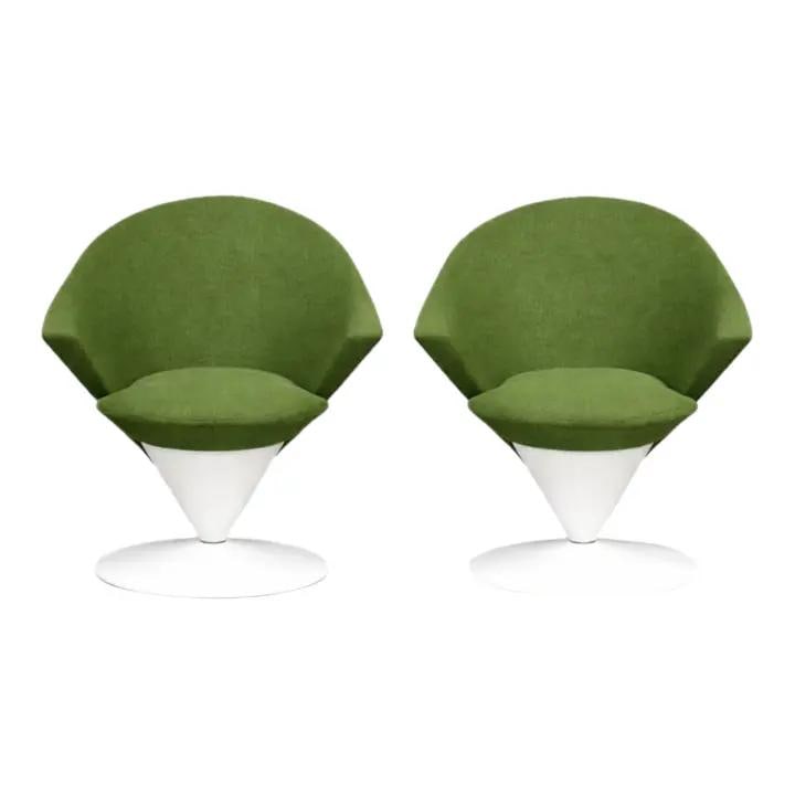 Pair of Adrian Pearsall cone swivel lounge chairs: Pair of Adrian Pearsall cone swivel lounge chairs This pair of mid-century modern swivel lounge chairs, designed by Adrian Pearsall for Craft Associates, features a distinctive white cone base and new