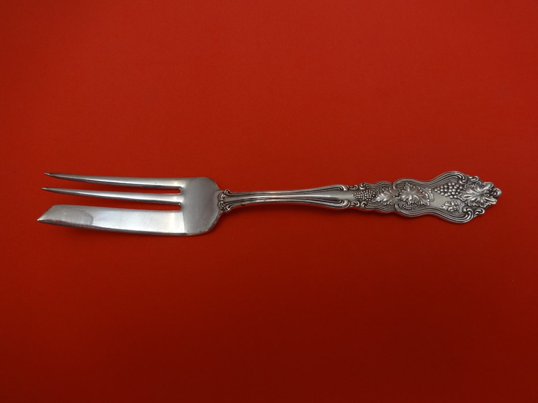 Moselle Pattern Silverplate Individual Pie Fork by International 6 7/8 inches: Moselle Pattern Silverplate Individual Pie Fork by International 6 7/8 inches This elegant individual pie fork features the Moselle pattern by International Silver, crafted from high-quality silverpla