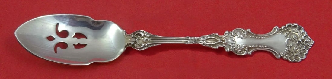 Whiting Pompadour Sterling Silver 5 3/4" Pierced Olive Spoon Custom Made: Whiting Pompadour Sterling Silver 5 3/4" Pierced Olive Spoon Custom Made This exquisite olive spoon is crafted from sterling silver and designed in the elegant Pompadour pattern by Whiting. Measuring 